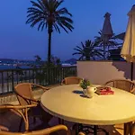 Fabulous With Views In By Renthousing Apartamento *