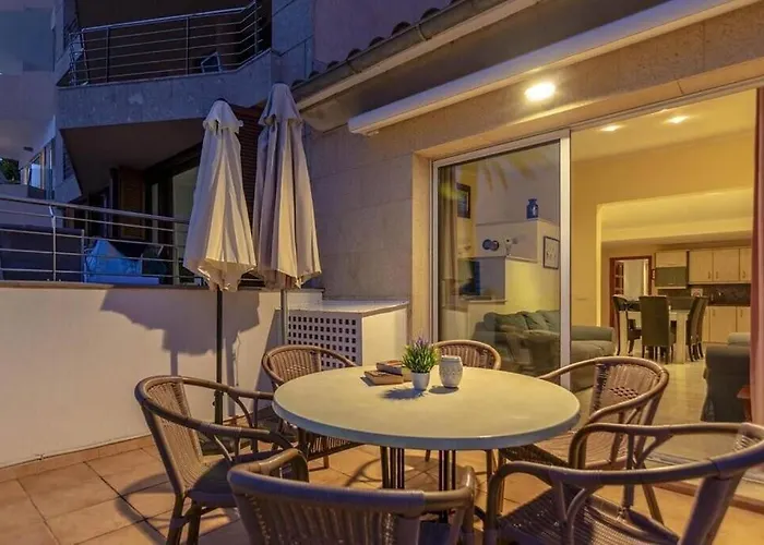 Fabulous With Views In By Renthousing *