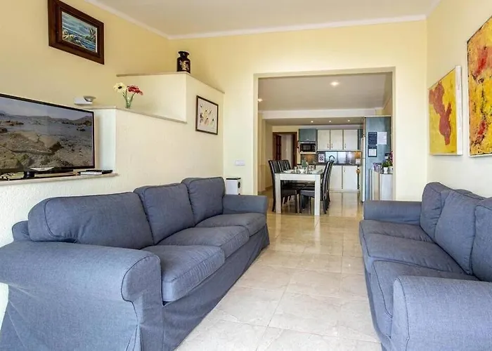 Appartement Fabulous With Views In By Renthousing Port de Pollença