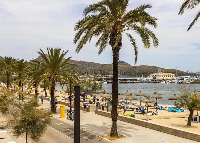 Fabulous With Views In By Renthousing Appartement