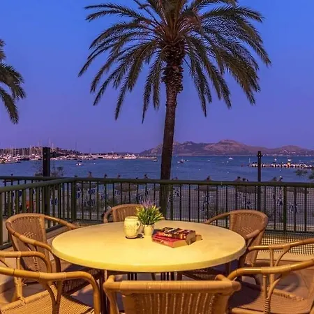 Fabulous With Views In By Renthousing Apartment